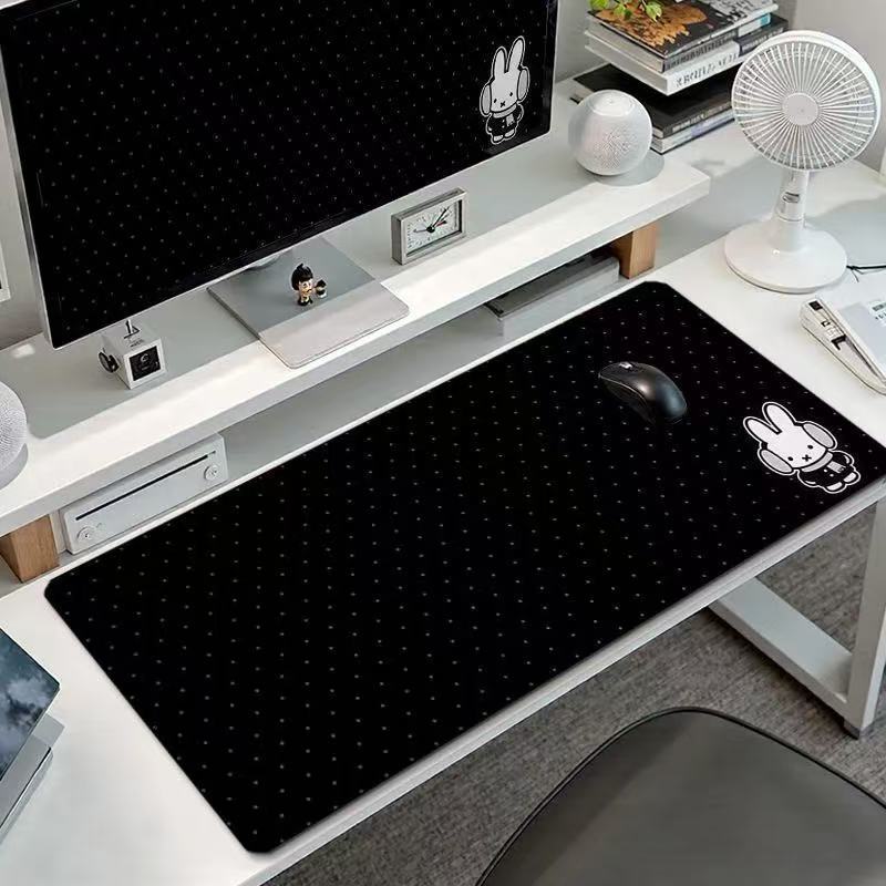 Gaming Keyboard Nearby - Niedliches Miffy-Kaninchen Großes Mauspad Kawaii Häschen